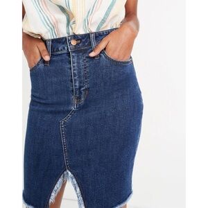 NWT • Madewell • Stretch Denim Pegged Skirt Cutout Edition